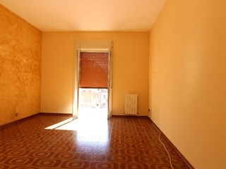 Appartamento in Vendita a Siracusa, zona via Pitia, 138'000&euro;, 170 m²