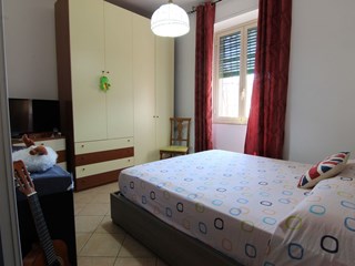 Trilocale in Vendita a Siracusa, zona viale Santa Panagia, 83'000&euro;, 100 m²