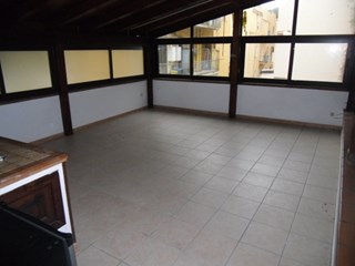 Bilocale in Vendita a Agrigento, zona centro città, 65'000€, 80 m²