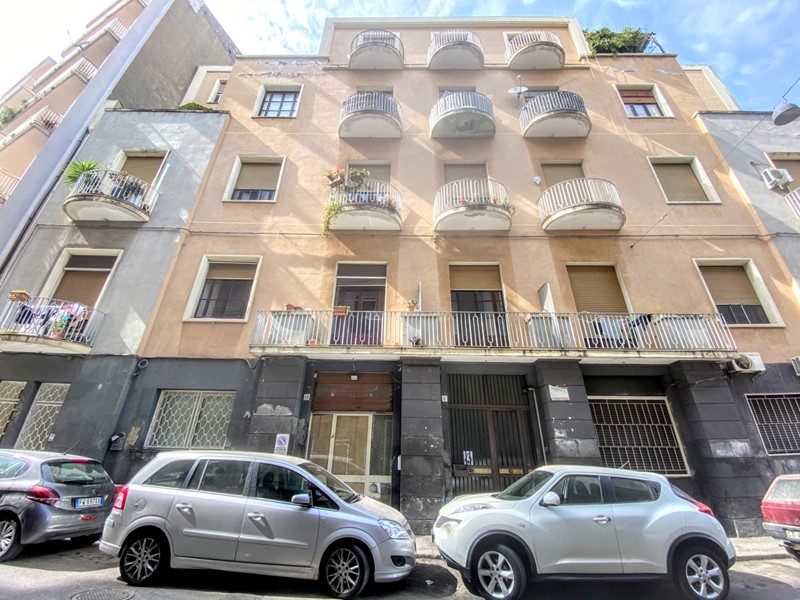 Quadrilocale in Vendita a Catania, 140'000&euro;, 120 m²
