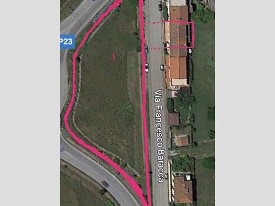 Casa Indipendente in Vendita a Ponsacco, 225'000€, 175 +50 mq di 2 resedi+2.000 mq di giardino