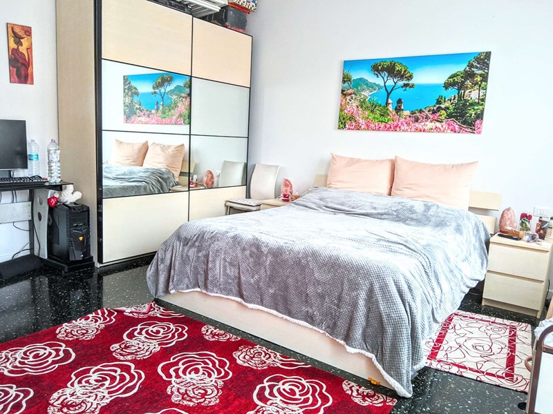 Quadrilocale in Vendita a Genova, zona Genova Prà, 195'000€, 95 m²