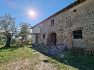 Casale in Vendita a Certaldo, zona Fiano, 1'000'000&euro;, 400 m²
