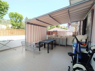 Bilocale in Vendita a Savona, zona LAVAGNOLA, 110'000€, 45 m², arredato