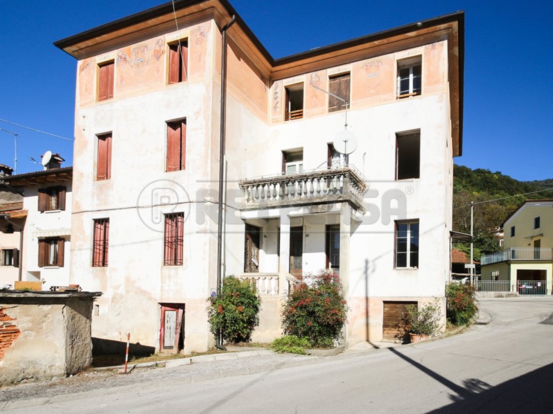 Casa Semi Indipendente in Vendita a Calvene, 70'000€, 250 m², con Box
