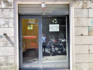 Negozio in Affitto a Roma, 680€