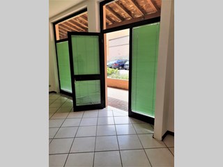 Immobile commerciale in Affitto a Carpenedolo, zona centro, 500€, 40 m²