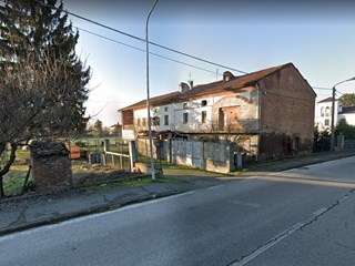 Casale in Vendita a Borgoratto Alessandrino, 50'000€, 120 m², con Box