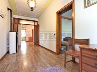 Casa Indipendente in Vendita a Brendola, 295'000€, 587 m², con Box