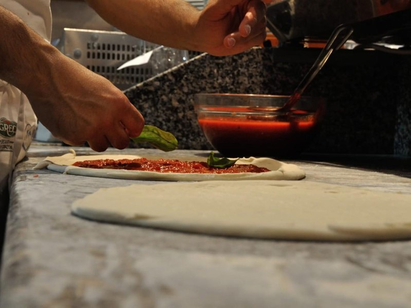 Attività commerciale in Vendita a Cecina, 90'000€, 80 m²