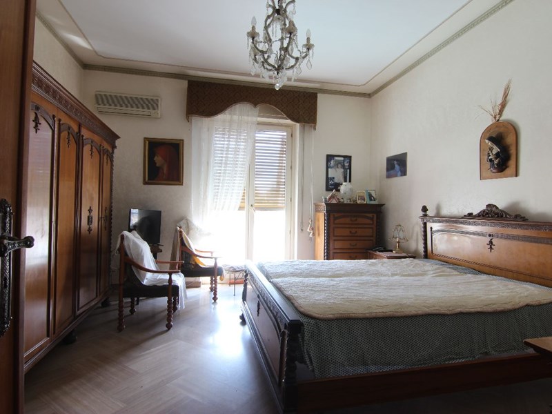 Quadrilocale in Vendita a Siracusa, zona via Augusto von Platen, 100'000&euro;, 132 m²
