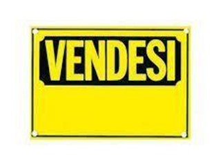 Immobile commerciale in Vendita a Calci, 200'000€, 200 m²