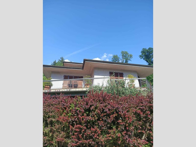 Casa Indipendente in Vendita a Bagnone, 265'000€, 330 m², con Box