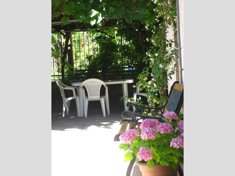 Villa bifamiliare in Affitto a Tagliacozzo, zona Tagliacozzo (AQ), 480€, 60 m², arredato