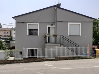 Casa Indipendente in Vendita a Meldola, 330'000&euro;
