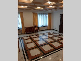 Appartamento in Vendita a Sarzana, 700'000€, 166 m²