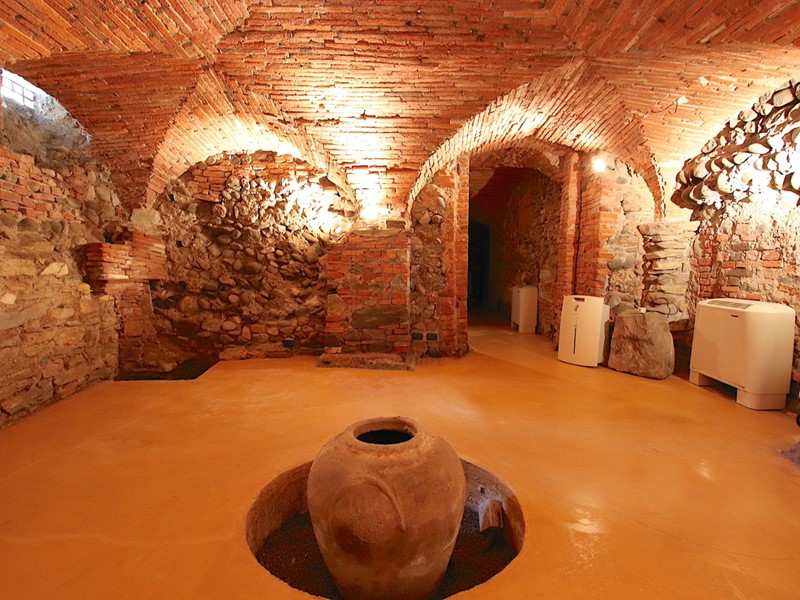 Immobile commerciale in Vendita a Lucca, zona Centro storico, 105'000€, 41 m²