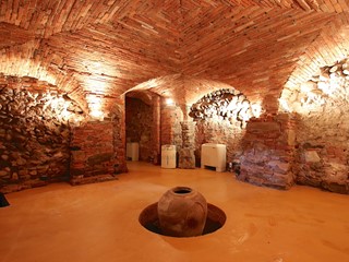 Immobile commerciale in Vendita a Lucca, zona Centro storico, 105'000€, 41 m²