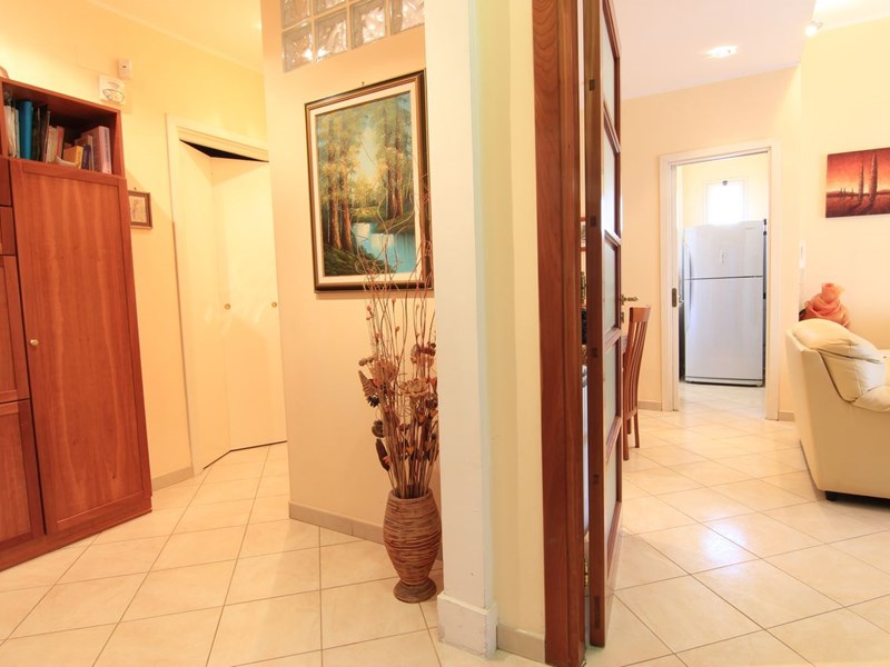 Trilocale in Vendita a Siracusa, zona Viale Tunisi, 95'000&euro;, 88 m²