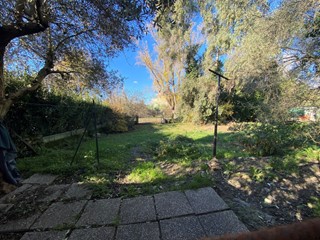 Casa Indipendente in Vendita a Sarzana, 520'000&euro;, 250 m²