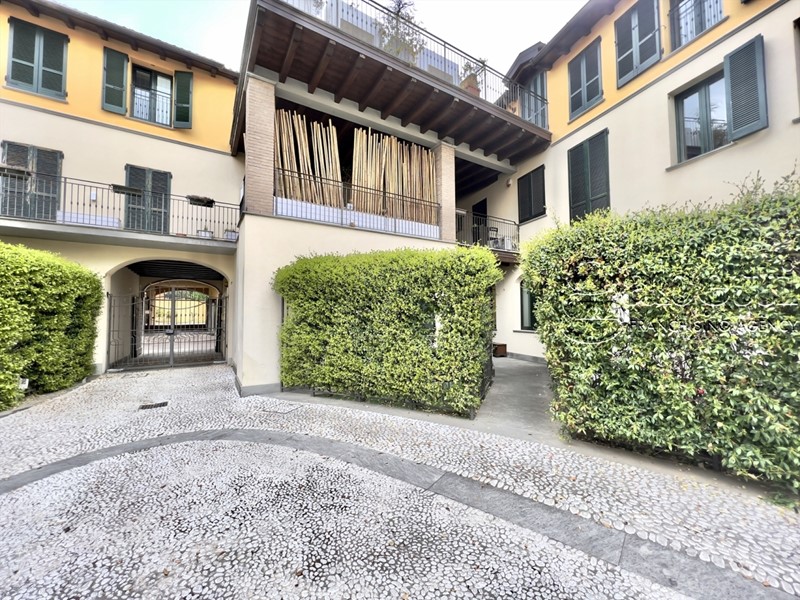 Bilocale in Vendita a Nerviano, 150'000€, 70 m², con Box