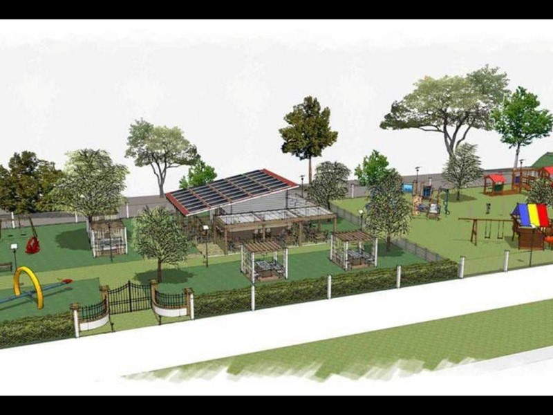 Attività commerciale in Vendita a Cecina, zona Cecina Marina, 90'000€, 3900 m²