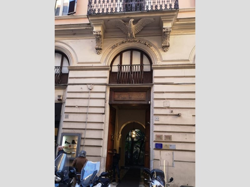 Trilocale in Vendita a Roma, zona piazza Spagna, 495'000€, 120 m²