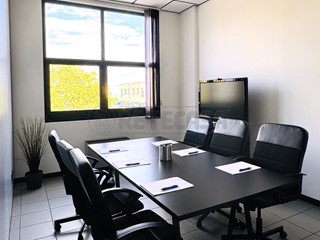 Ufficio in Affitto a Vicenza, 490€, 149 m²