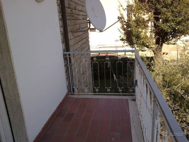 Quadrilocale in Affitto a Camaiore, zona Lido Di Camaiore, 750€, 75 m²