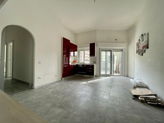 Trilocale in Vendita a Nettuno, zona Cretarossa, 110'000€, 65 m²