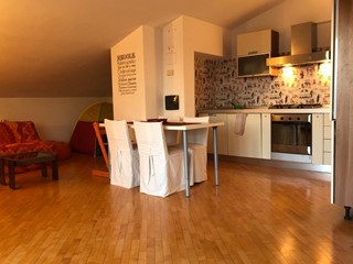 Quadrilocale in Vendita a Avigliano Umbro, 70'000€, 88 m²