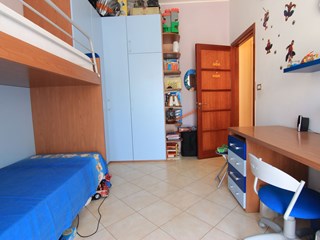 Trilocale in Vendita a Siracusa, zona Viale Tunisi, 95'000&euro;, 88 m²