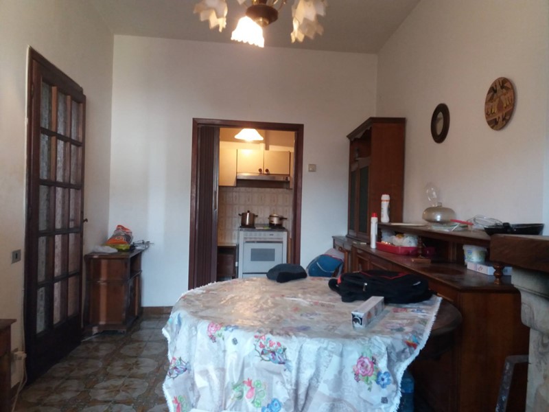 Casa Indipendente in Vendita a Vecchiano, zona Filettole, 160'000€, 120 m², arredato