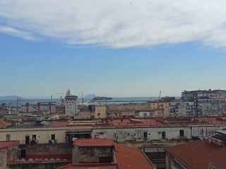 Appartamento in Vendita a Napoli, zona Napoli Centrale, 350'000€, 130 m²