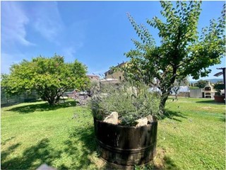 Casa Indipendente in Vendita a Sarzana, 400'000&euro;, 200 m², arredato