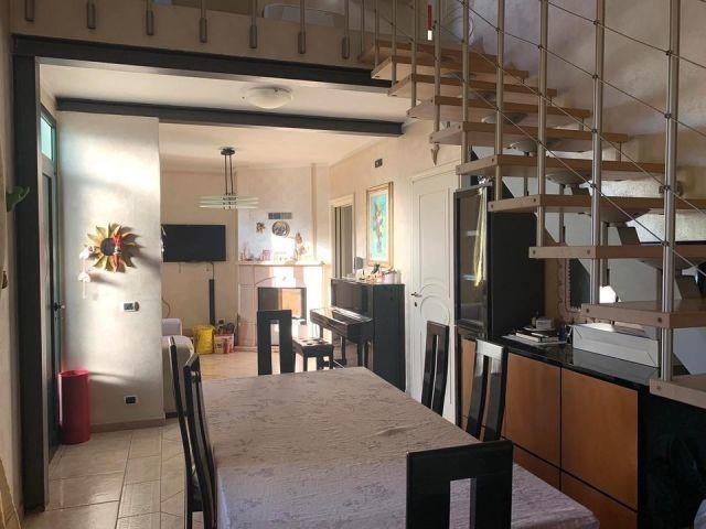 Casa Indipendente in Vendita a Pietrasanta, zona Marina Di Pietrasanta, 490'000€, 70 m², arredato