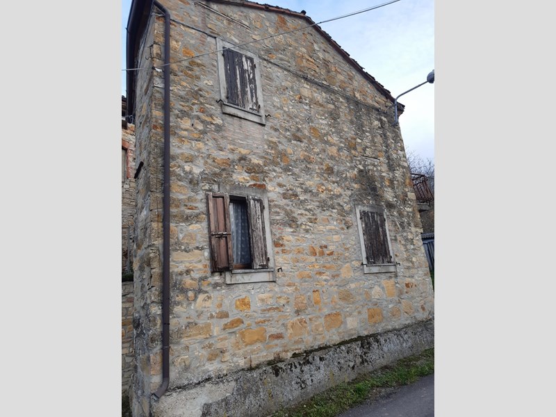 Rustico in Vendita a Alta Val Tidone, zona Corneto, 2'000€, 70 m², arredato