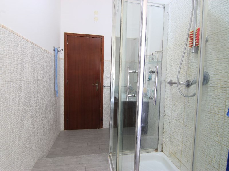 Trilocale in Vendita a Siracusa, zona via San Giovanni alle catacombe, 95'000€, 150 m²