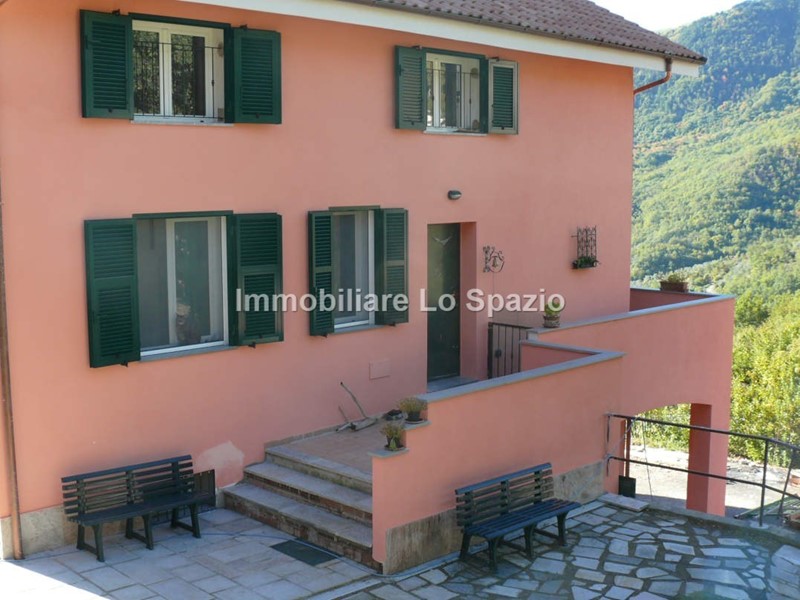 Quadrilocale in Vendita a Testico, 199'000€, 120 m²