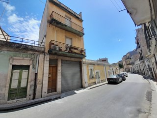 Casa Indipendente in Vendita a Palazzolo Acreide, zona San Paolo, 50'000€, 31 m²