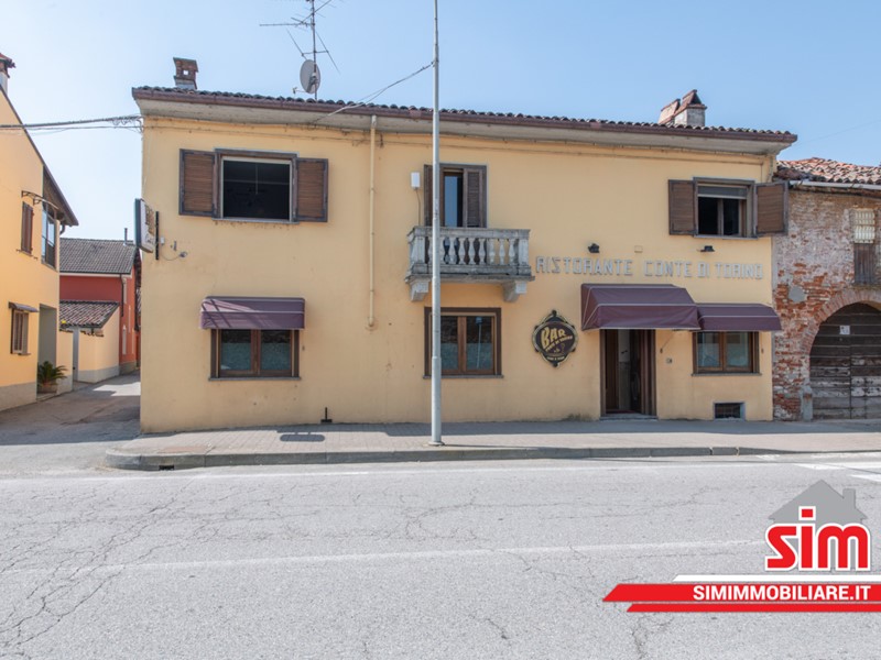 Casa Semi Indipendente in Vendita a Palestro, 297'000€, 600 m², con Box