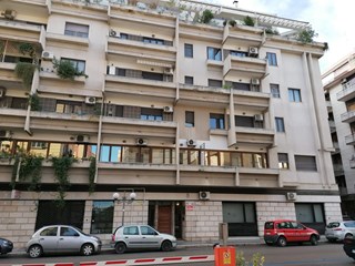 Appartamento in Affitto a Foggia, zona FOGGIA, 340€, arredato