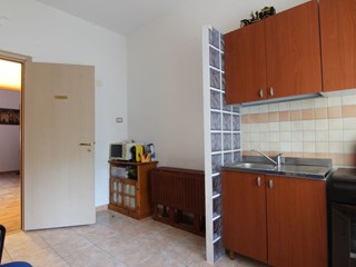 Trilocale in Vendita a Siracusa, zona viale Teracati, 98'000&euro;, 97 m²