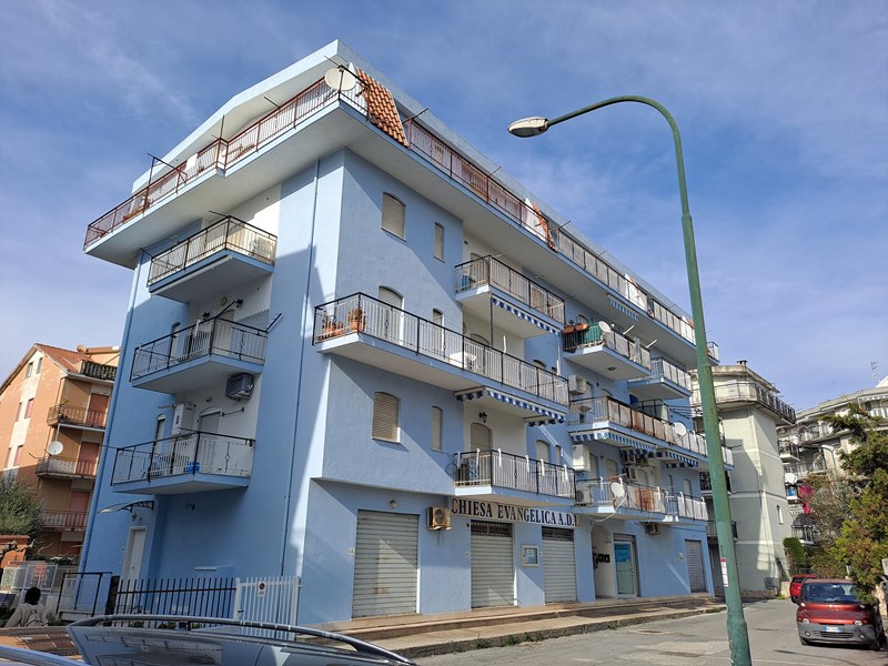 Appartamento in Affitto a Scalea, 1'000€, 45 m²