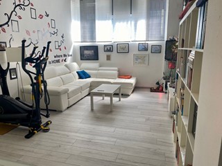Loft in Vendita a Milano, 245'000€, 80 m², arredato