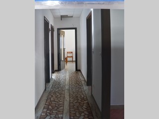 Ufficio in Vendita a Sarzana, 200'000€, 101 m²