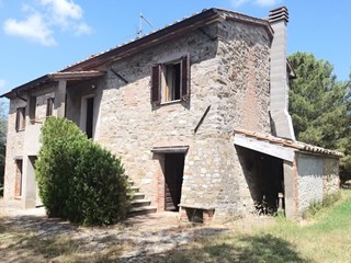 Casa Indipendente in Vendita a Panicale, zona Casalini, 220'000&euro;, 160 m²