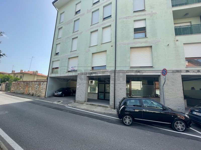 Ufficio in Vendita a Cervignano del Friuli, 65'000€, 72 m²