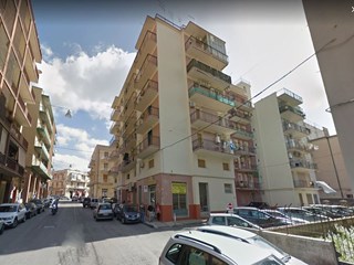 Appartamento in Vendita a Siracusa, zona viale Zecchino, 115'000&euro;, 125 m²