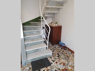 Appartamento in Vendita a Camaiore, zona Lido Di Camaiore, 380'000&euro;, 110 m², arredato